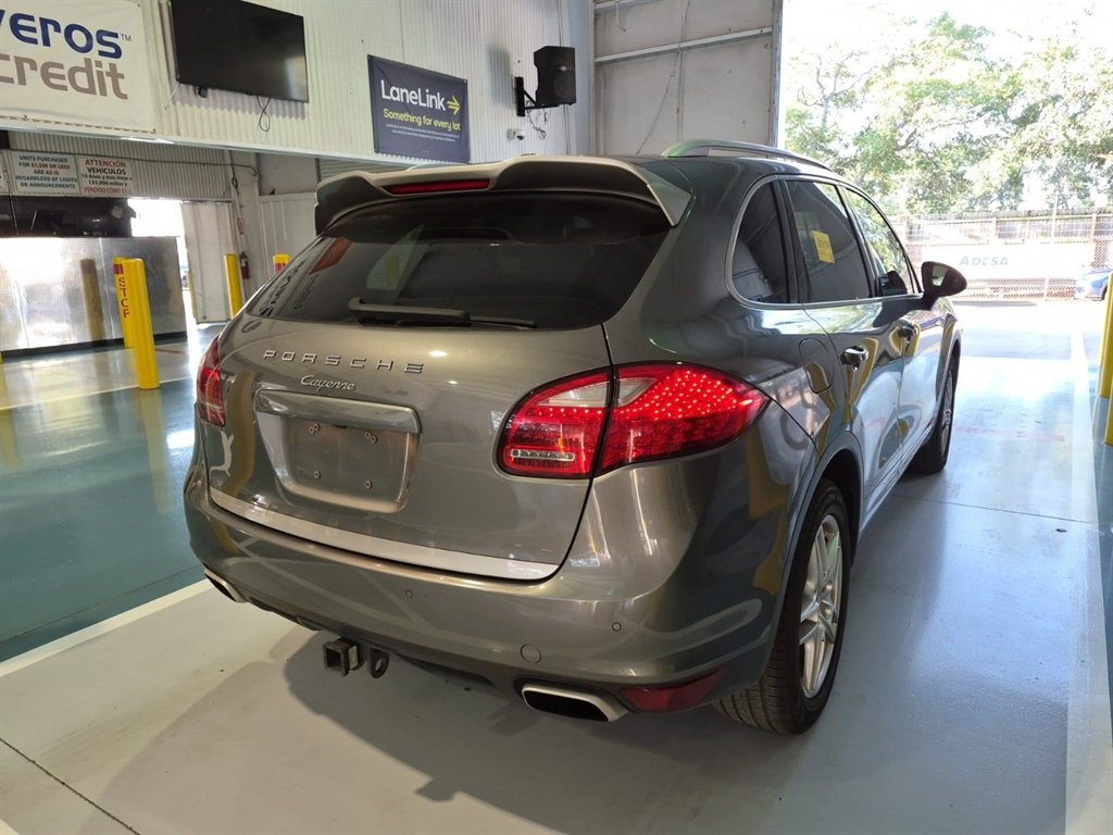 2014 Porsche Cayenne - $14,995