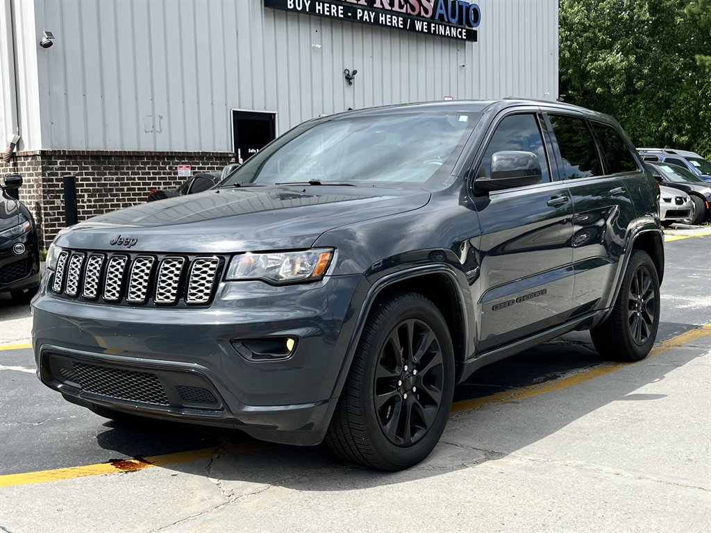 2017 Jeep Cherokee - $9,995