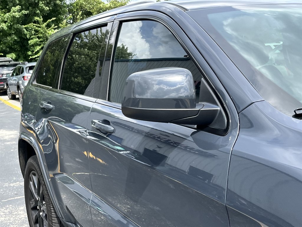 2017 Jeep Cherokee - $9,995