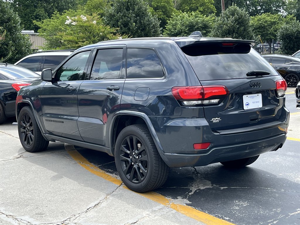 2017 Jeep Cherokee - $9,995