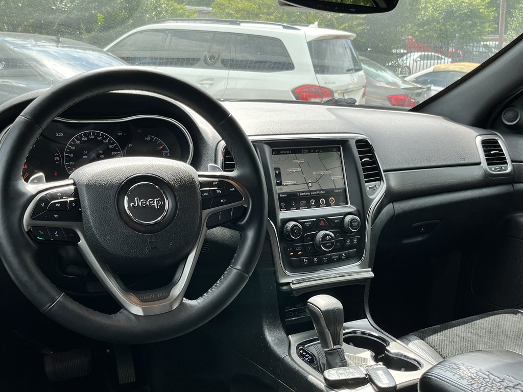 2017 Jeep Cherokee - $9,995