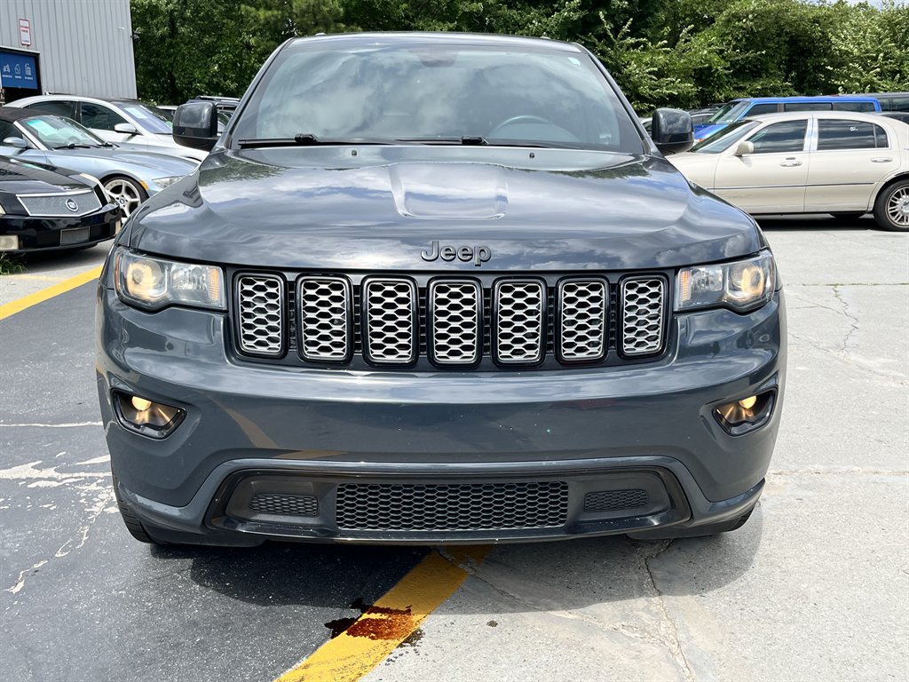 2017 Jeep Cherokee - $9,995