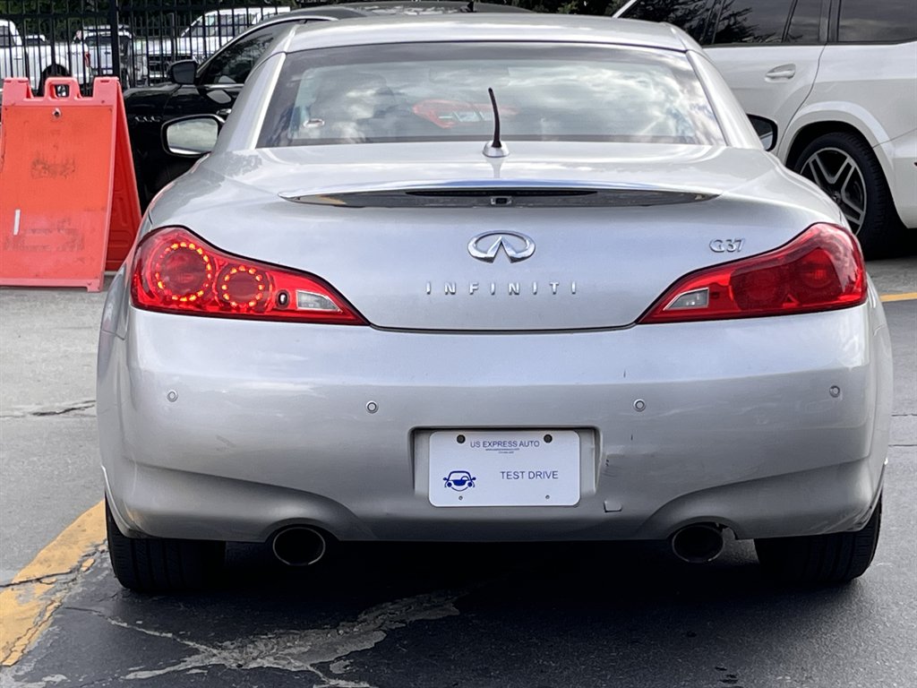 2012 INFINITI G - $10,995