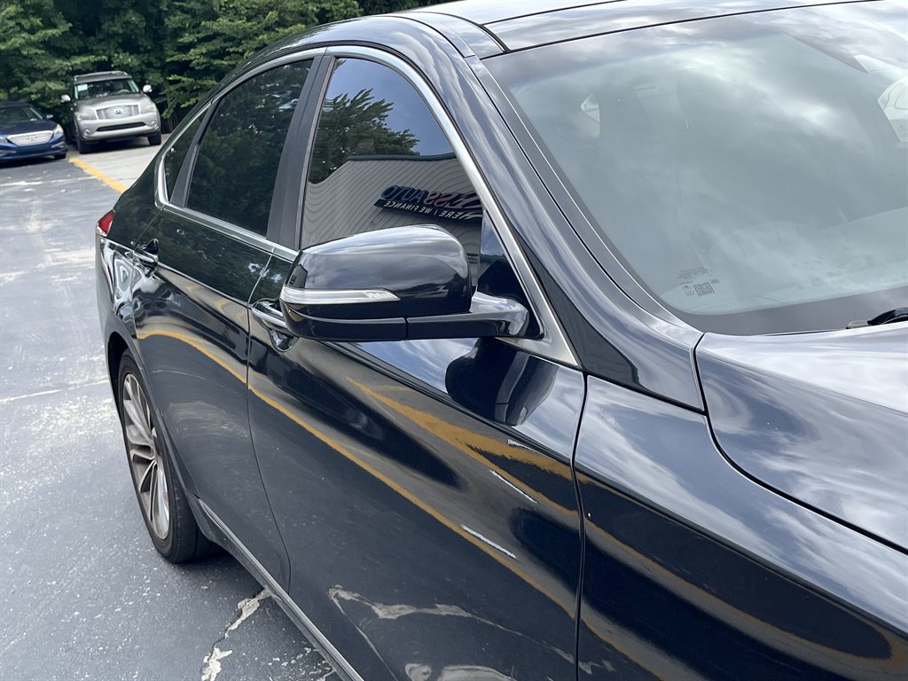 2015 Hyundai Genesis - $8,995
