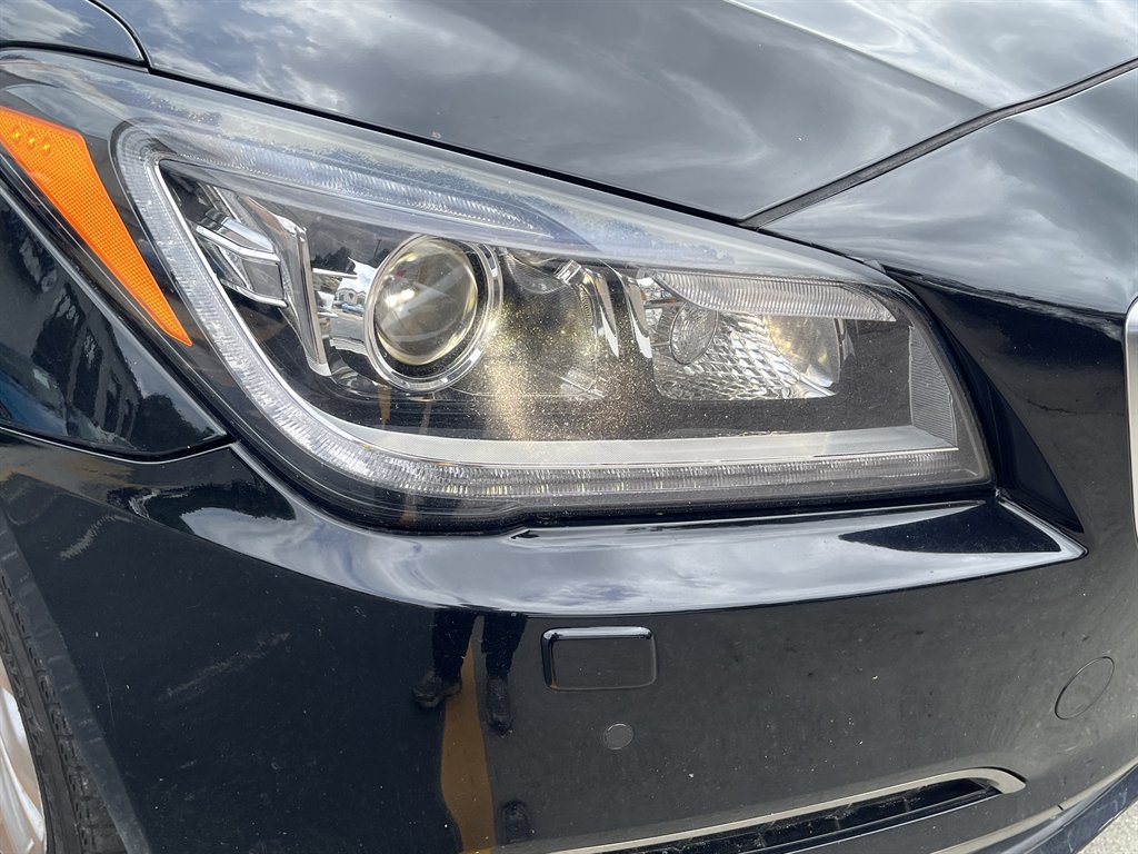 2015 Hyundai Genesis - $8,995
