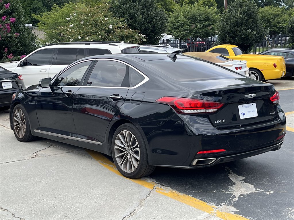 2015 Hyundai Genesis - $8,995