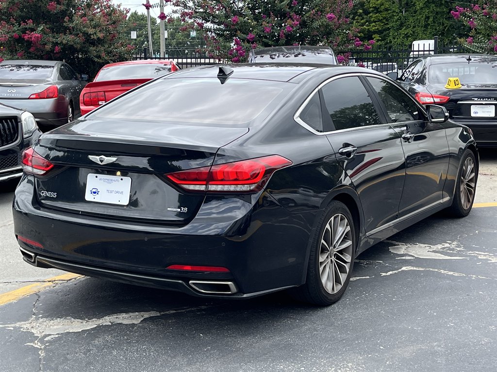 2015 Hyundai Genesis - $8,995