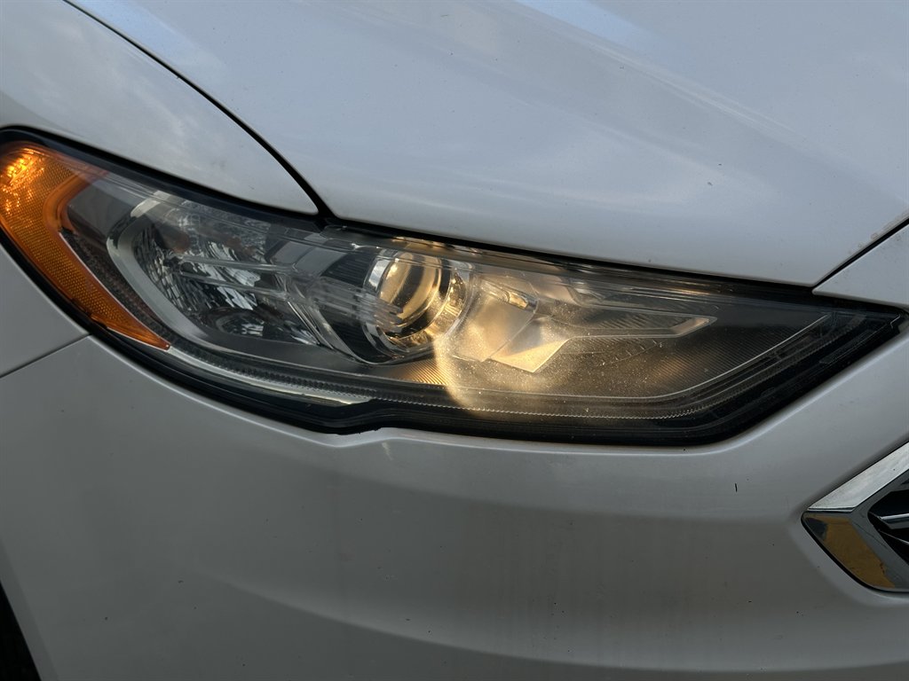 2018 Ford Fusion - $9,995