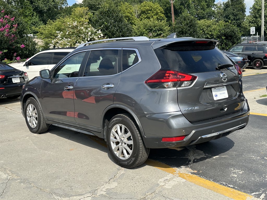 2019 Nissan Rogue - $11,715