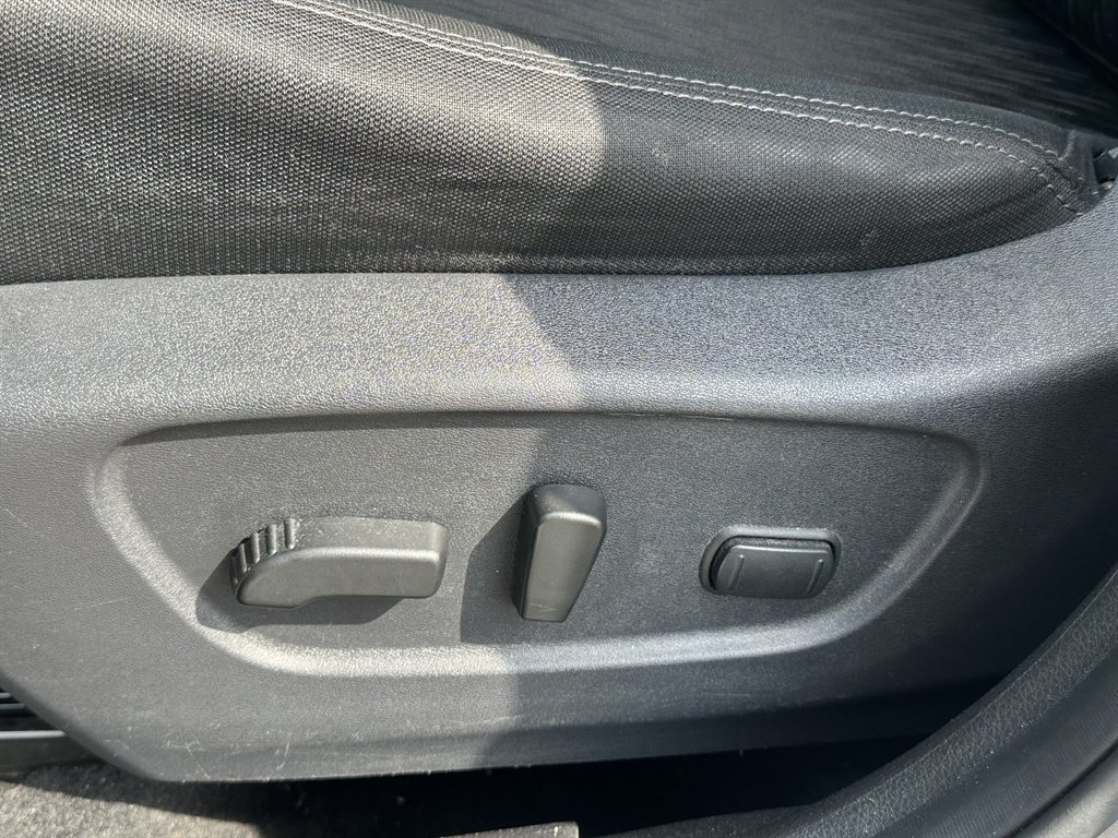2019 Nissan Rogue - $11,715