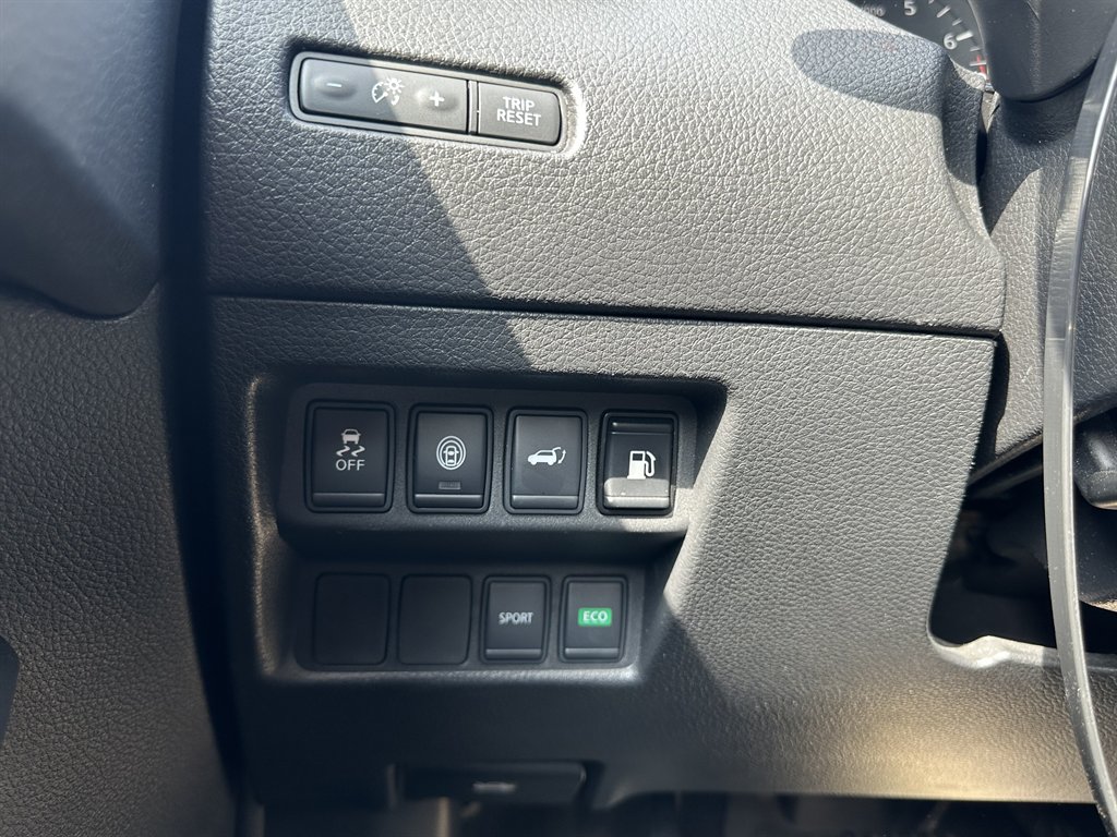 2019 Nissan Rogue - $11,715