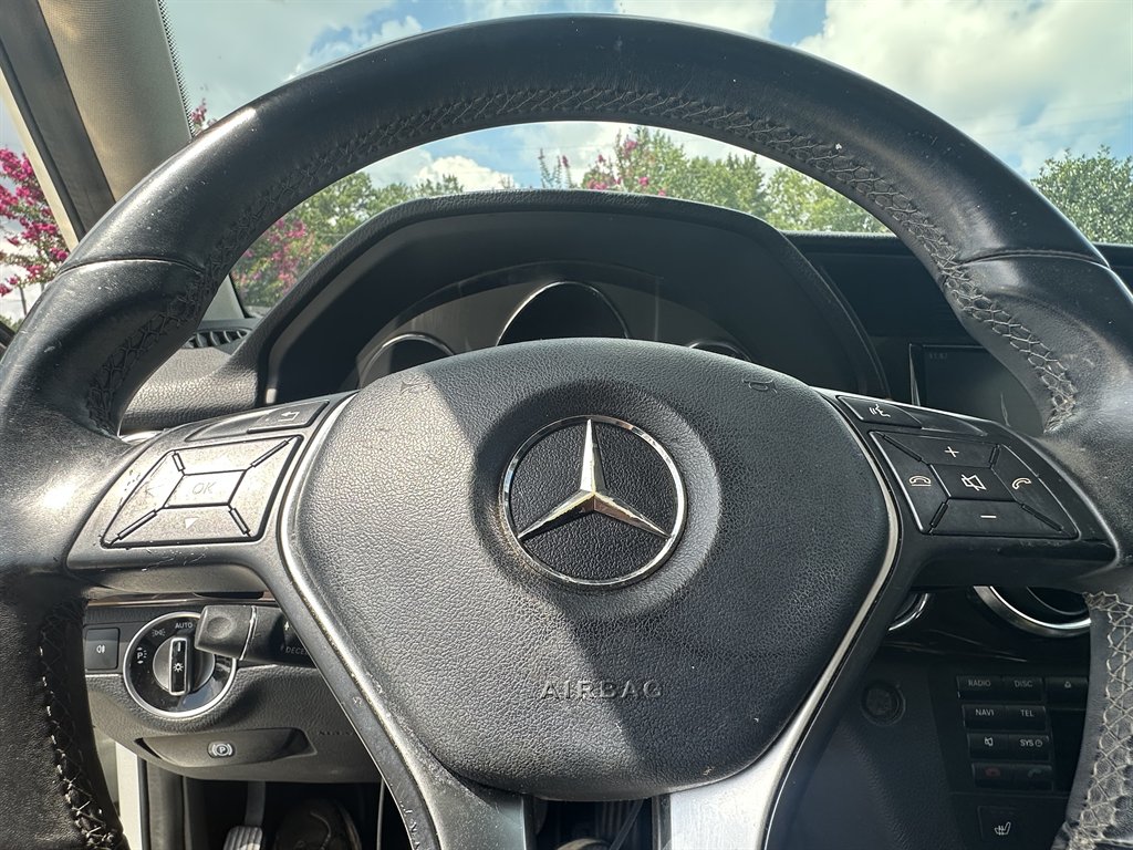 2013 Mercedes-Benz GLK-Class - $8,895