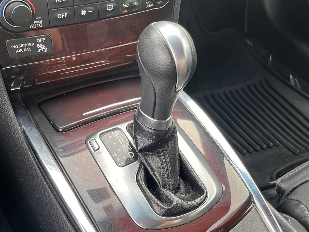 2012 INFINITI G - $9,995