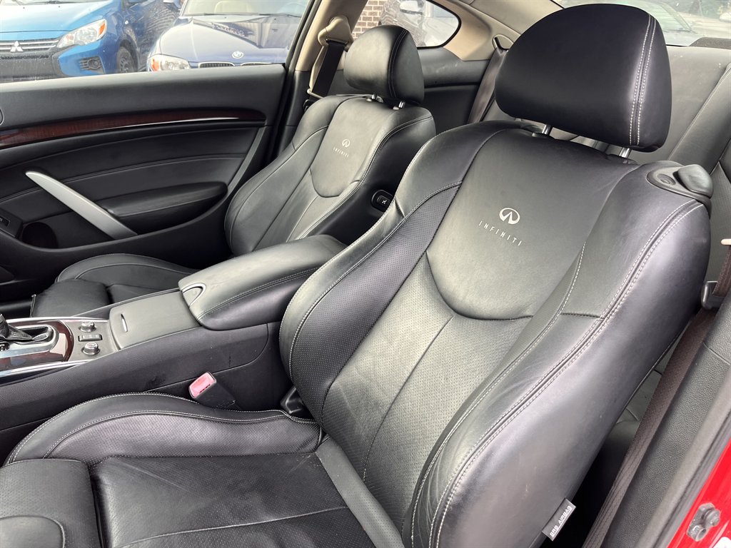 2012 INFINITI G - $9,995