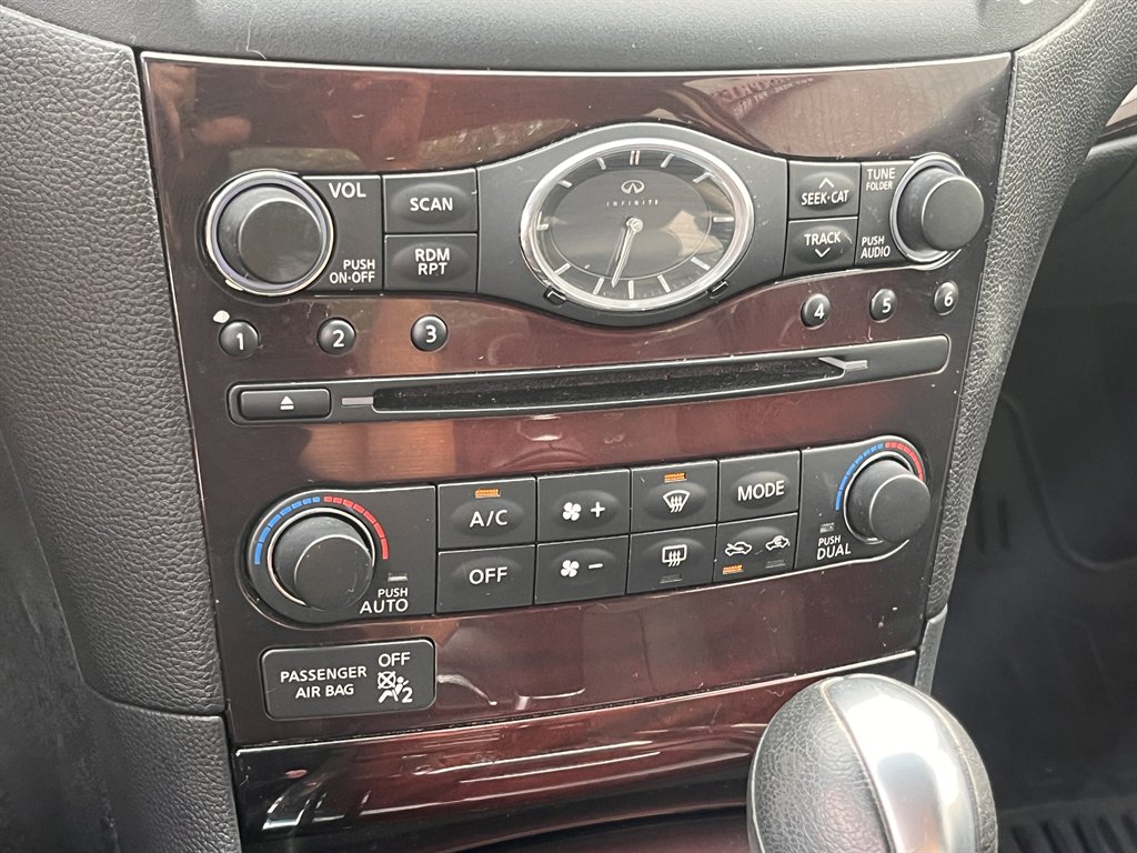 2012 INFINITI G - $9,995