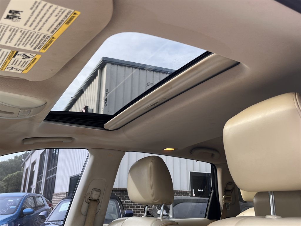 2015 INFINITI QX60 - $8,995