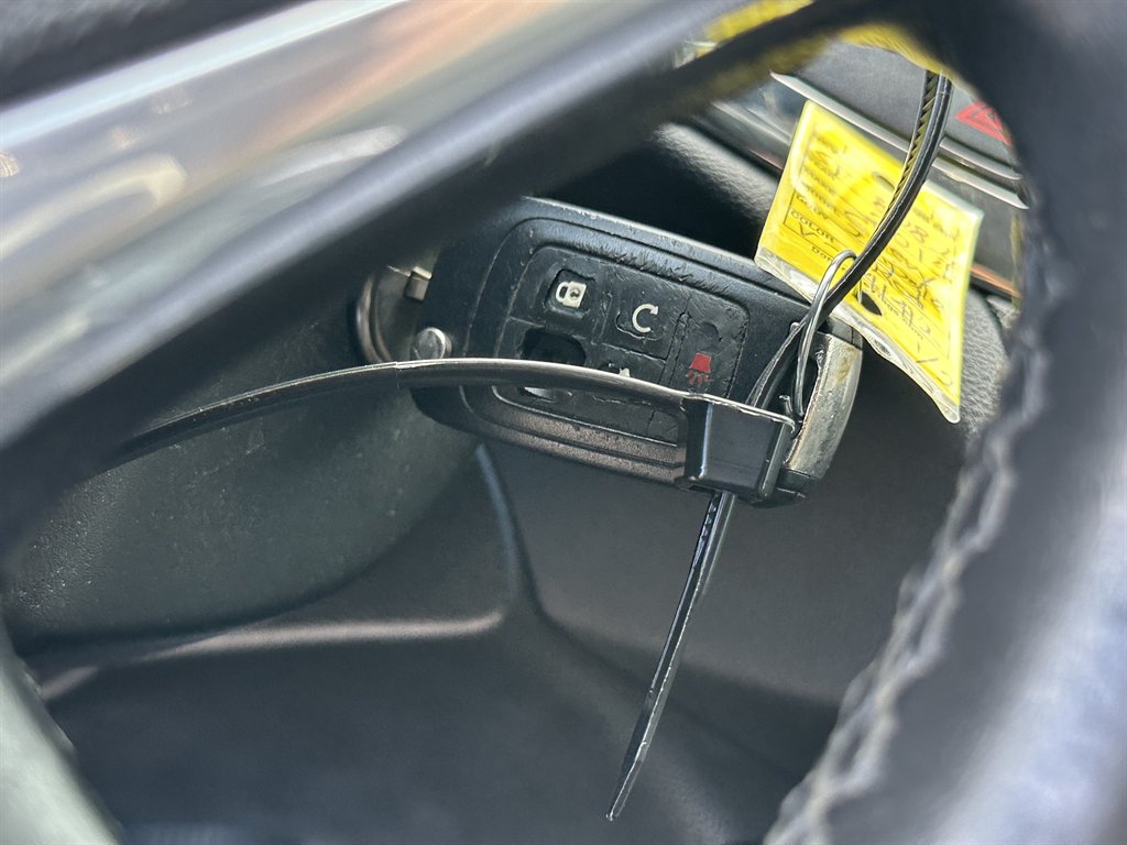 2014 Chevrolet Impala - $8,415
