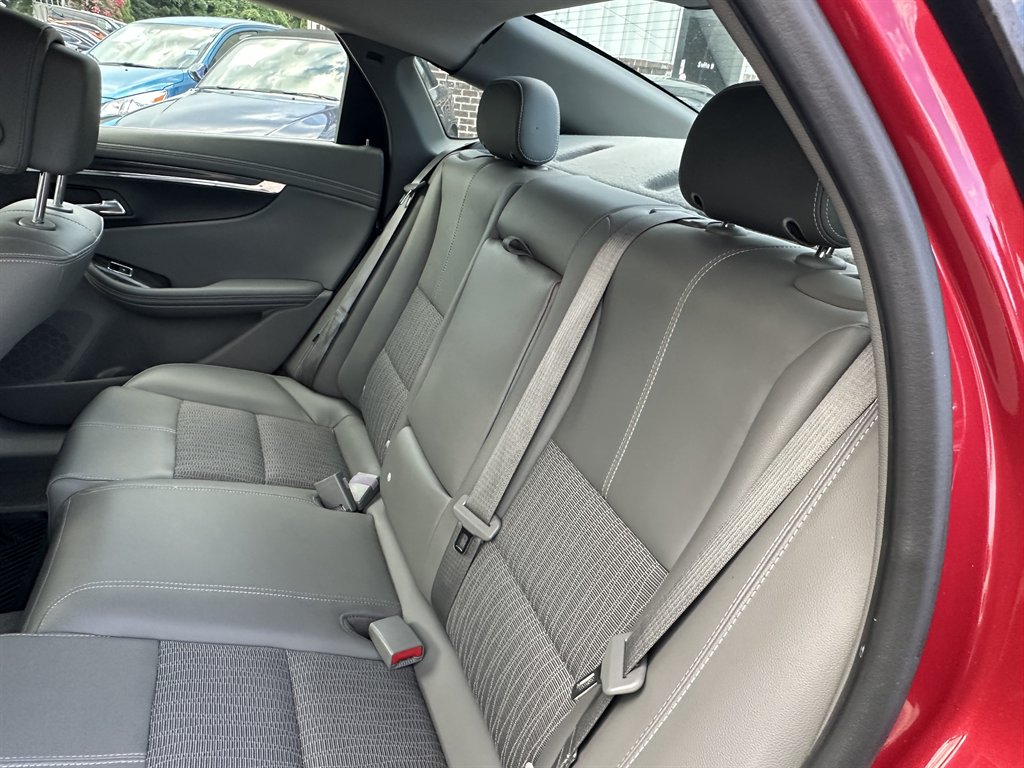2014 Chevrolet Impala - $8,415