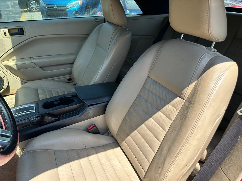 2005 Ford Mustang - $8,295