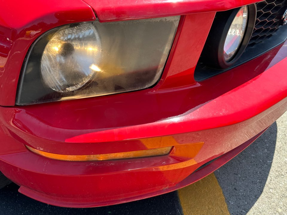 2005 Ford Mustang - $8,295