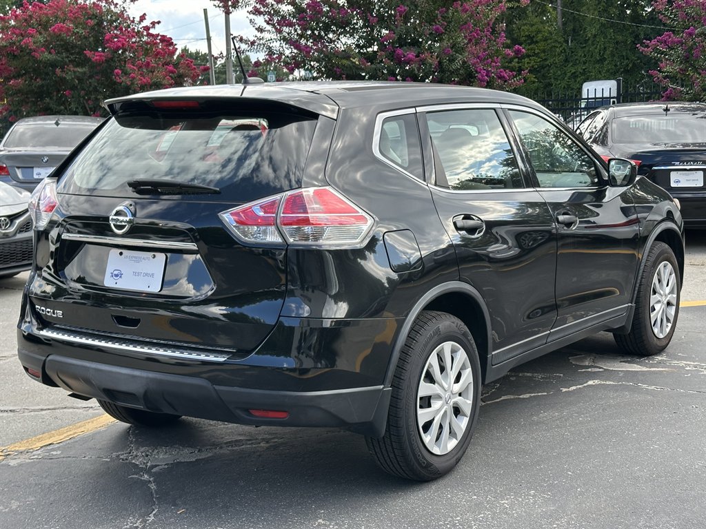 2016 Nissan Rogue - $7,695