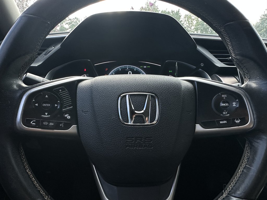 2016 Honda Civic - $9,995