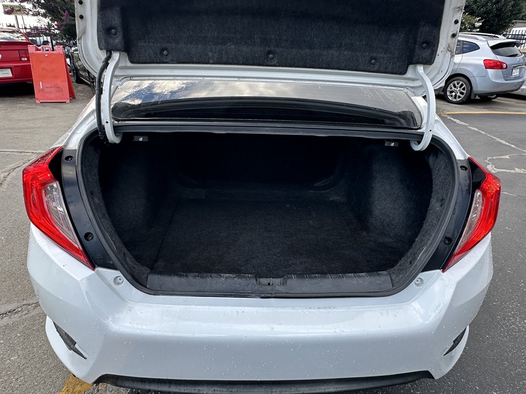 2016 Honda Civic - $9,995
