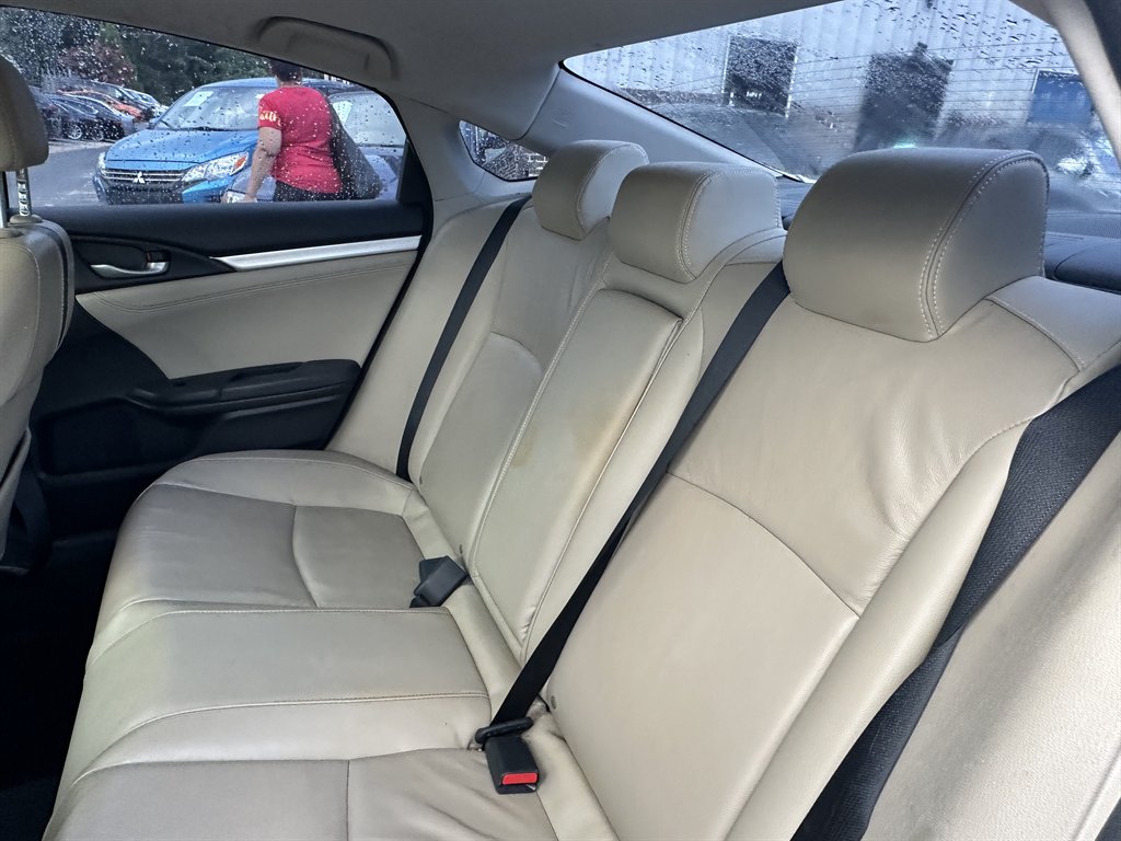 2016 Honda Civic - $9,995