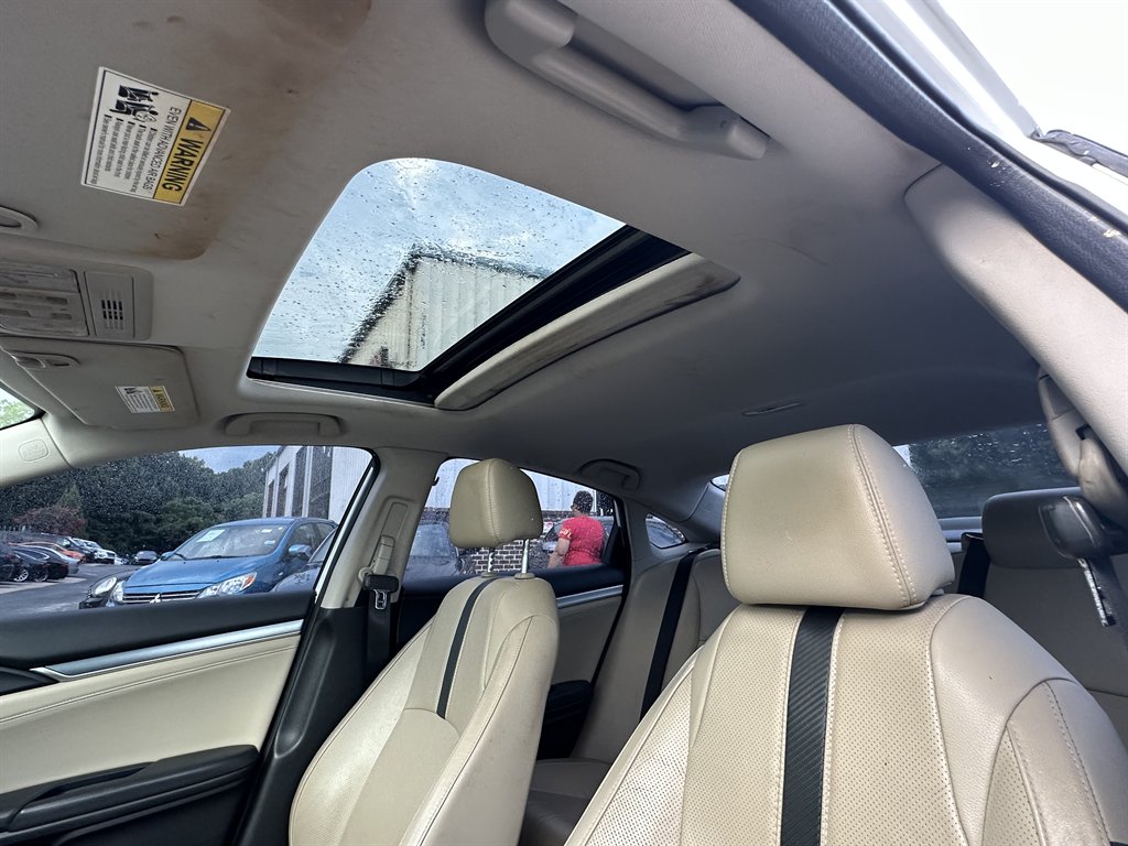 2016 Honda Civic - $9,995