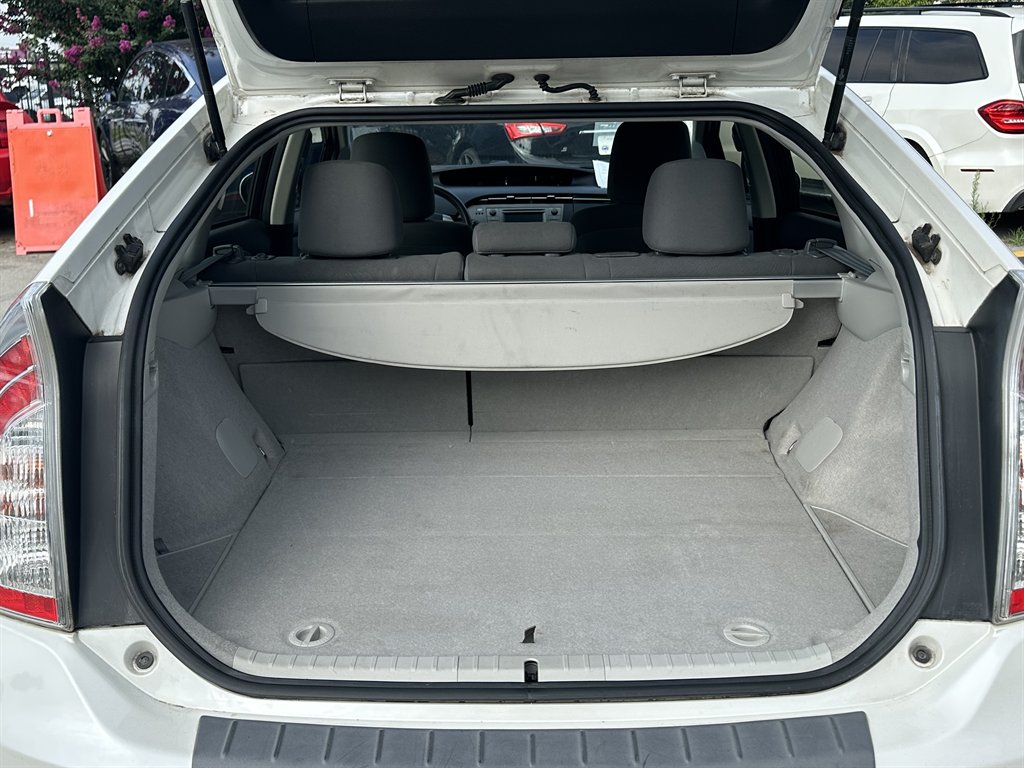 2012 Toyota Prius - $7,485