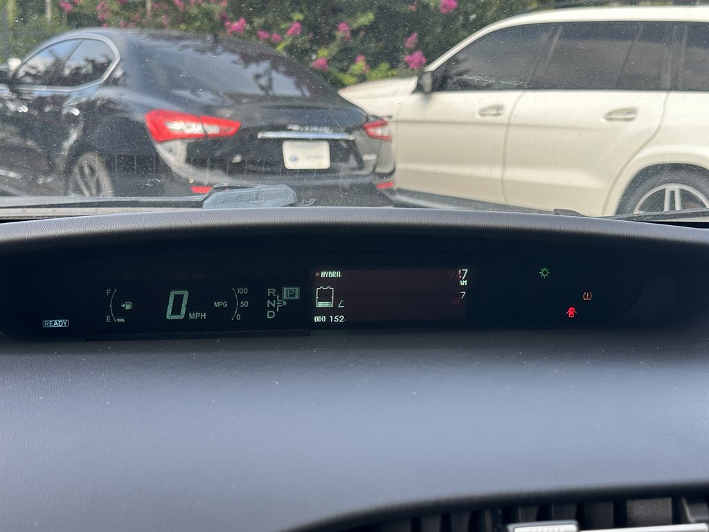 2012 Toyota Prius - $7,485