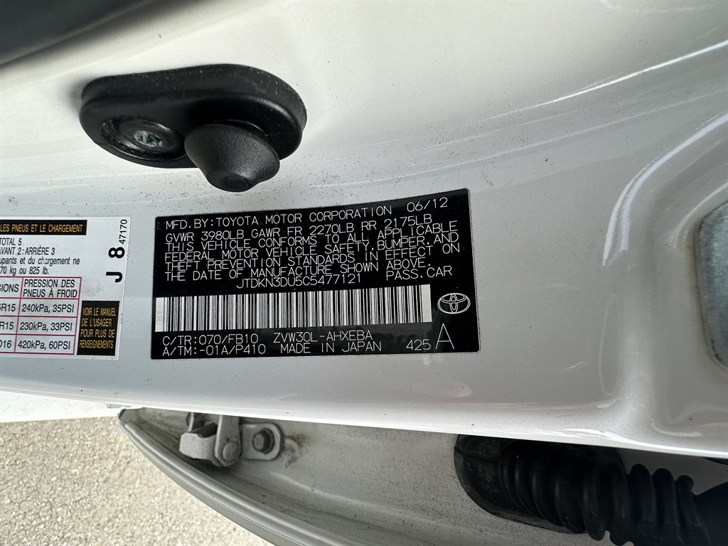 2012 Toyota Prius - $7,485
