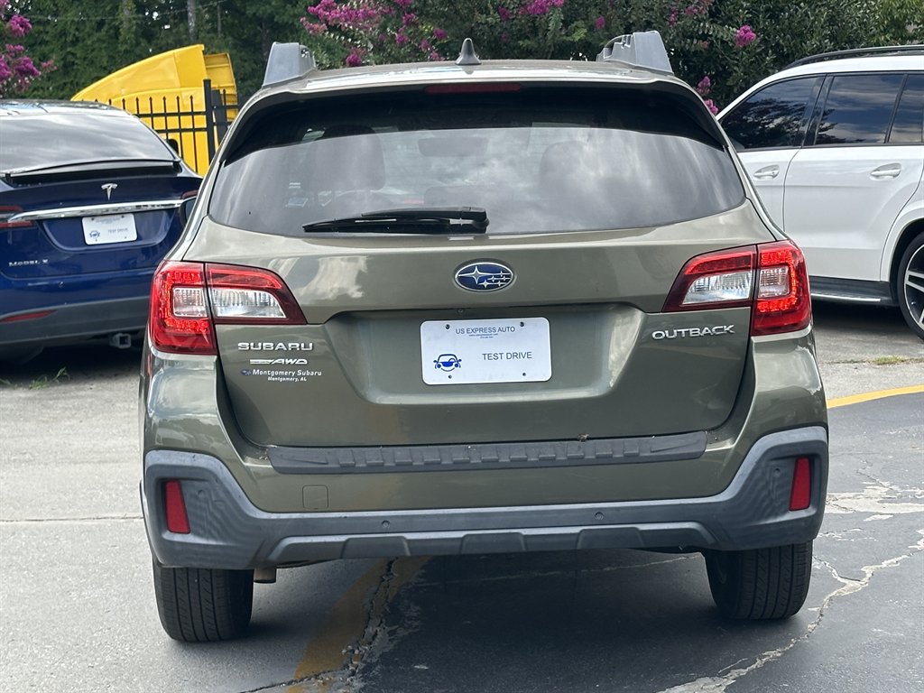 2018 Subaru Outback - $7,995