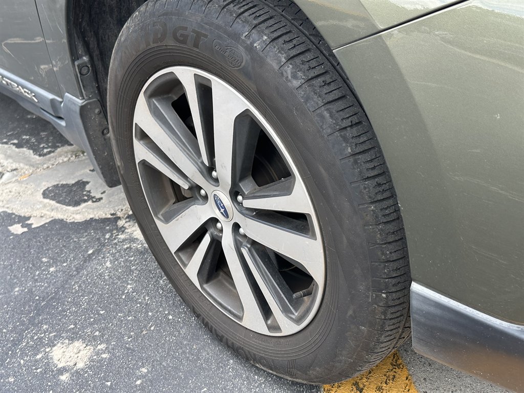 2018 Subaru Outback - $7,995