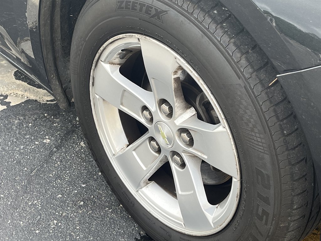 2014 Chevrolet Malibu - $4,995