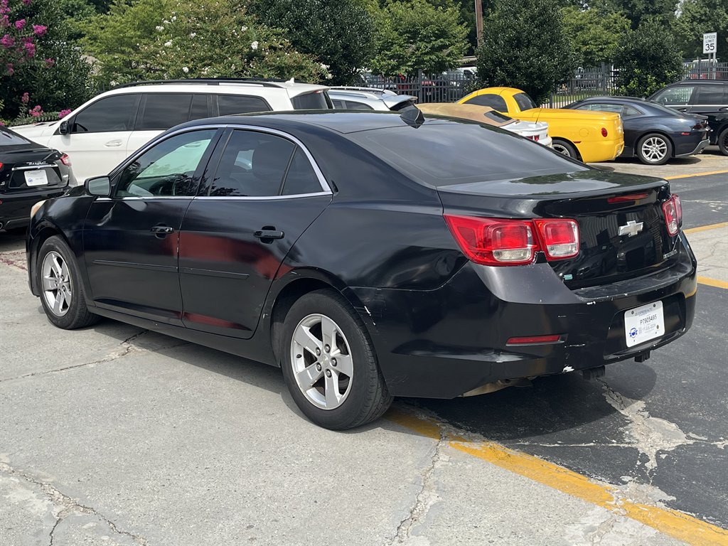 2014 Chevrolet Malibu - $4,995
