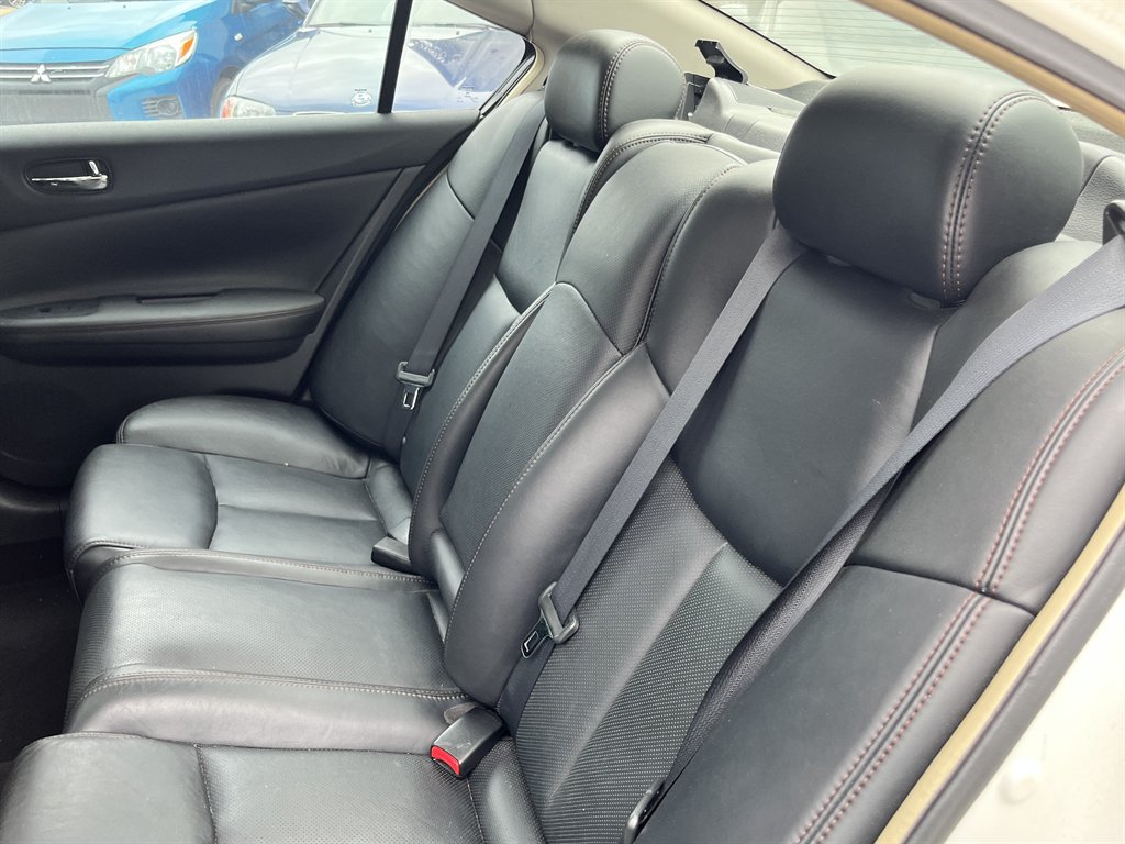 2010 Nissan Maxima - $6,995
