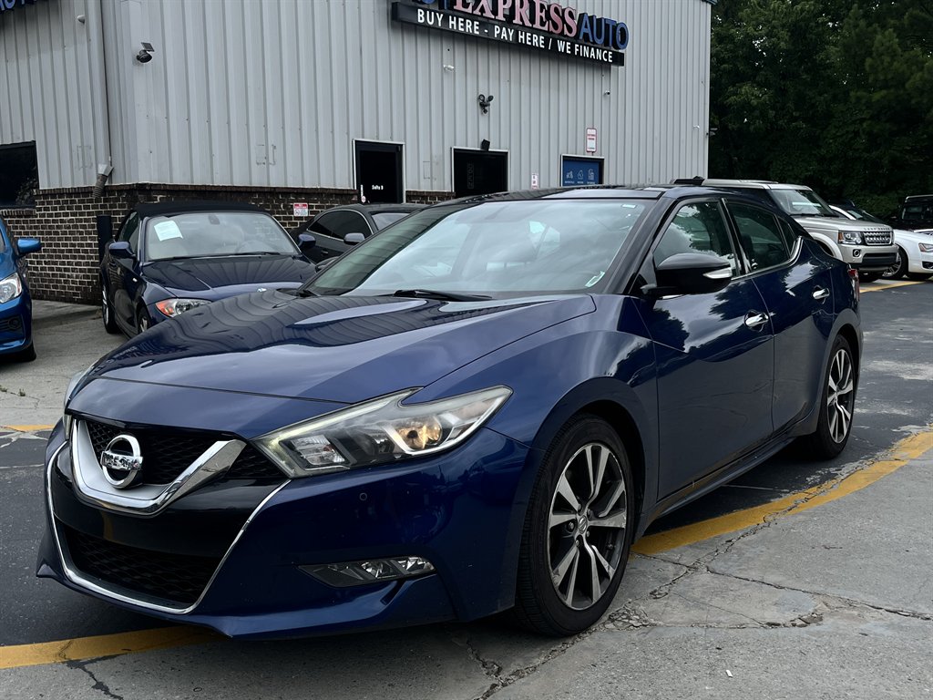 2017 Nissan Maxima - $11,995