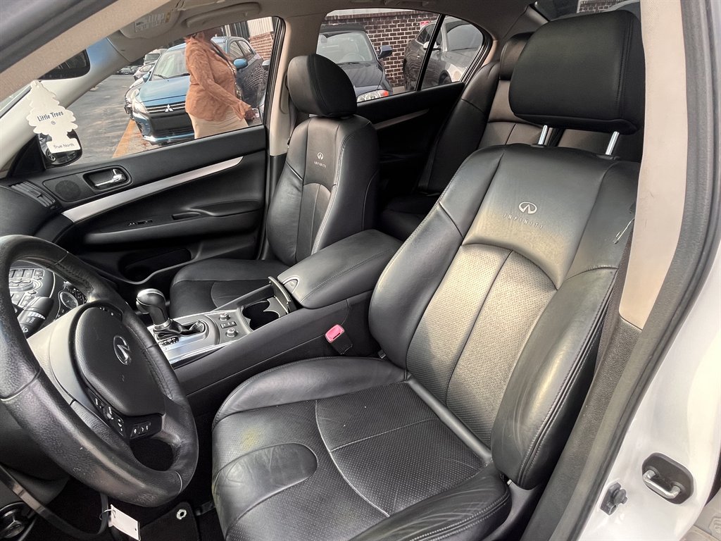 2013 INFINITI G - $12,995