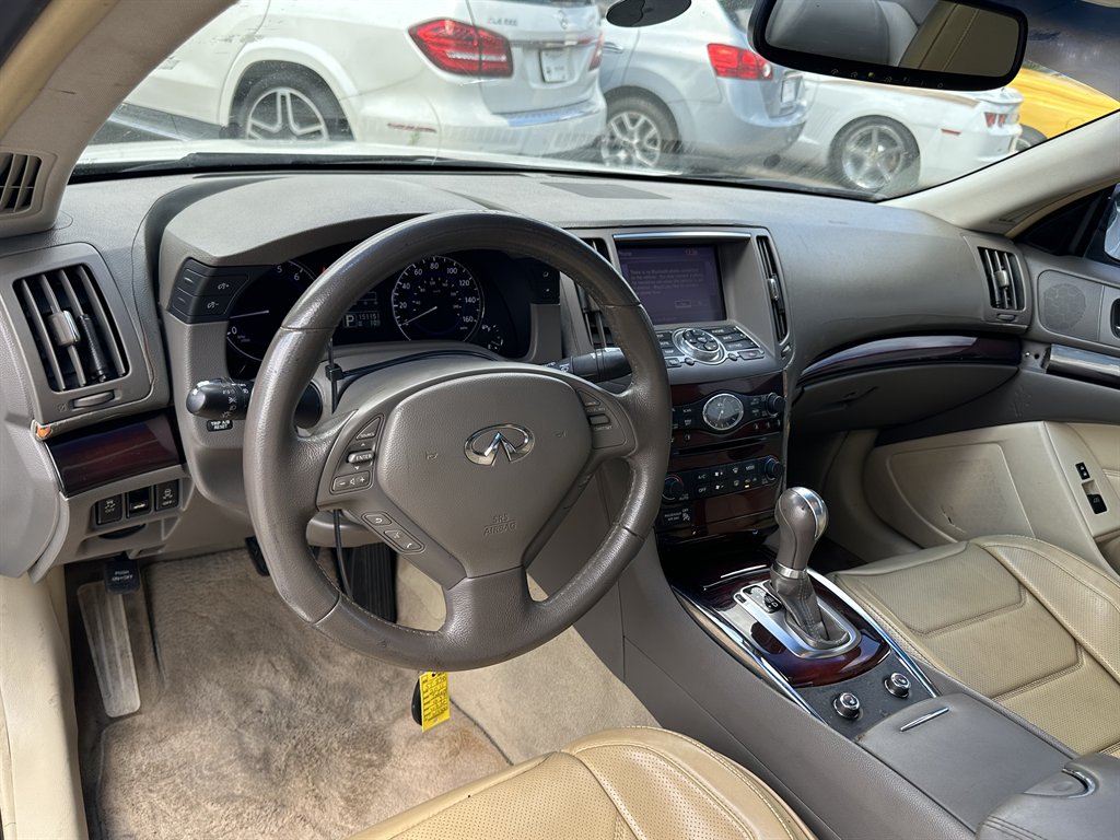 2011 INFINITI G - $7,995