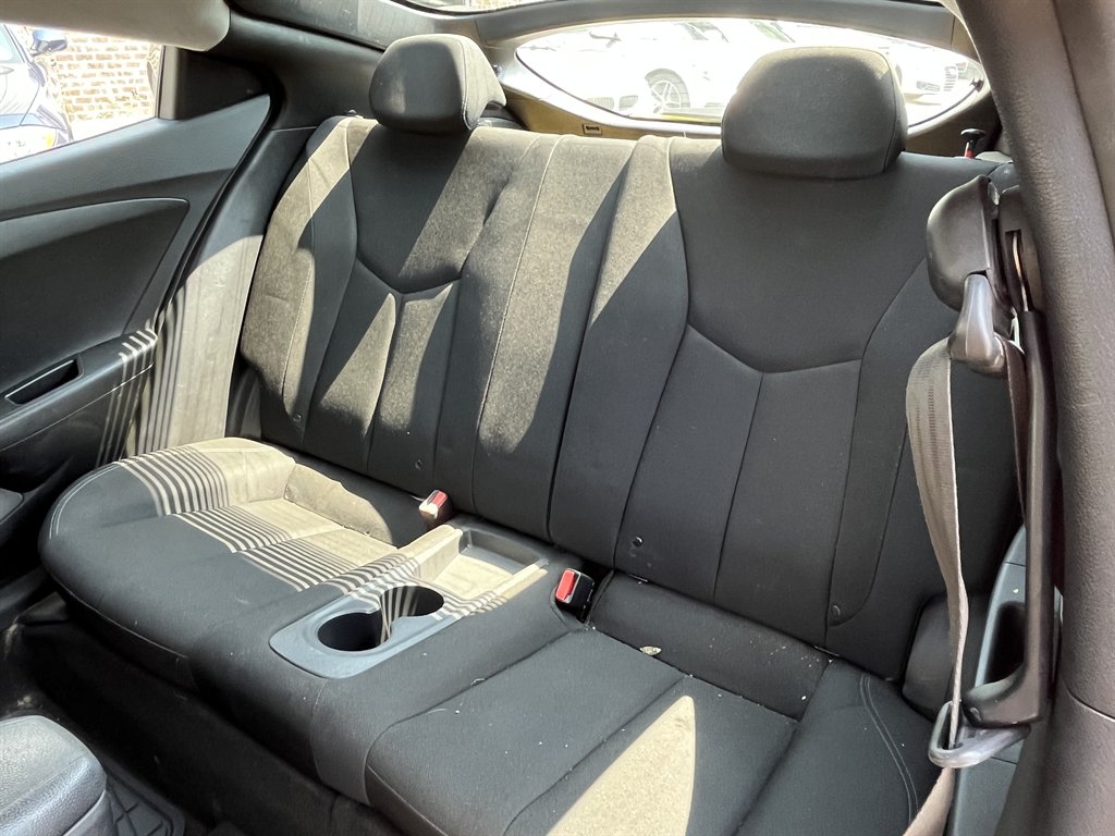 2017 Hyundai Veloster - $6,995