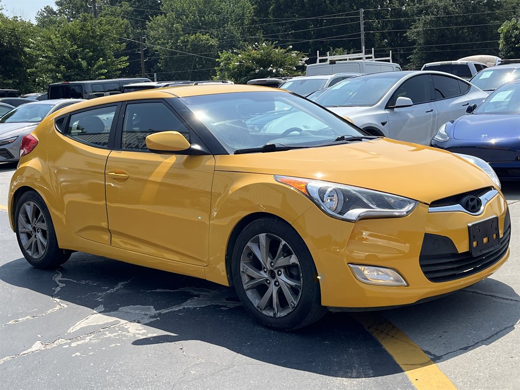 2017 Hyundai Veloster - $6,995