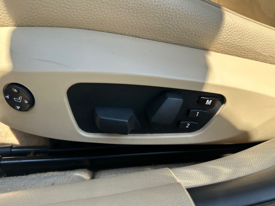 2011 BMW 335i - $7,539