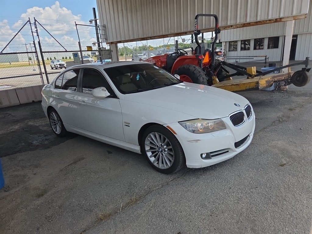 2011 BMW 3 Series - $7,539