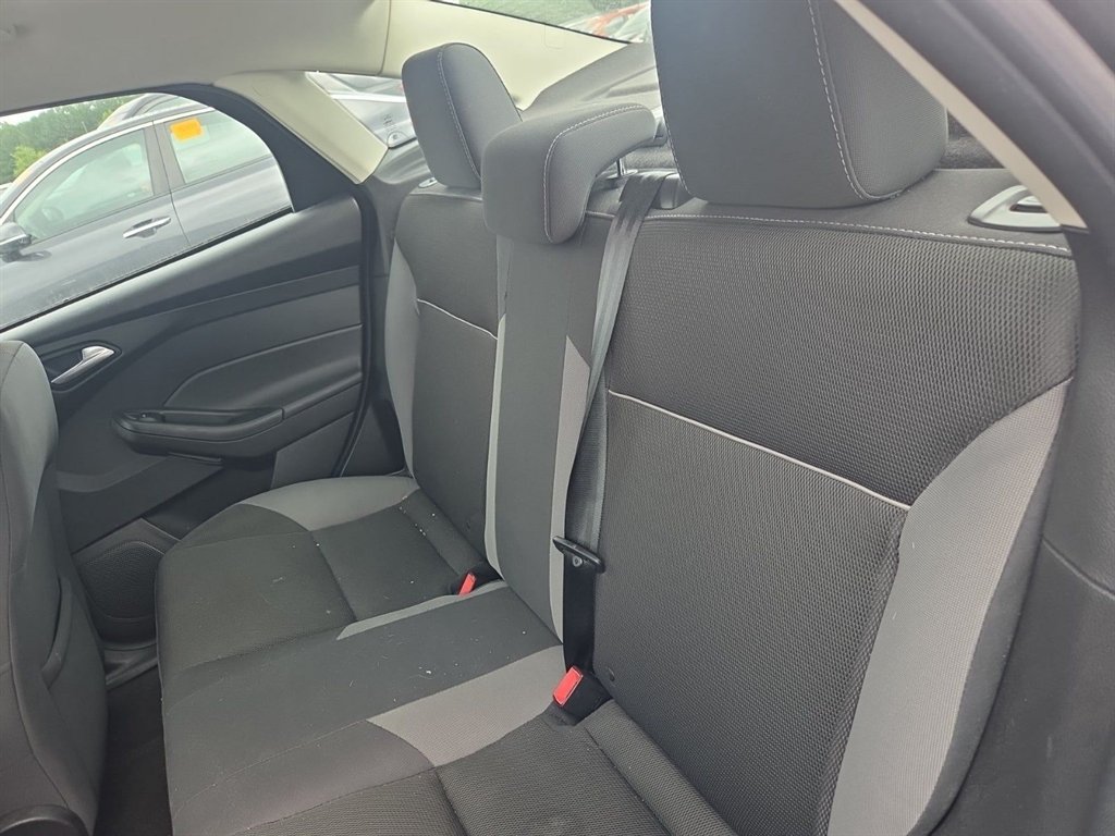 2014 Ford Focus - $8,077