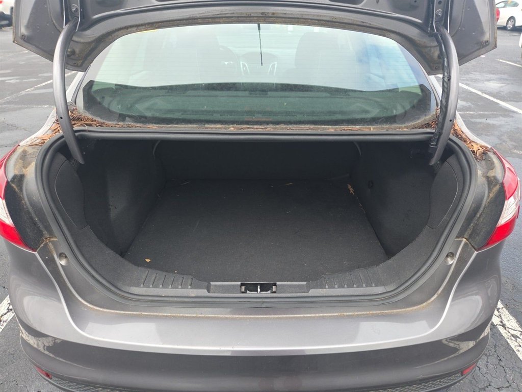 2014 Ford Focus - $8,077