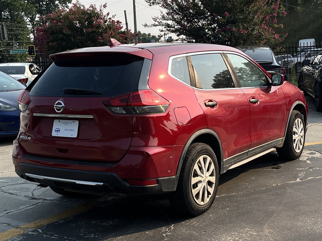 2017 Nissan Rogue - $7,995