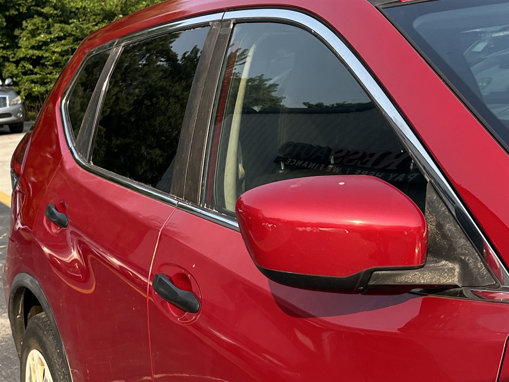 2017 Nissan Rogue - $7,995