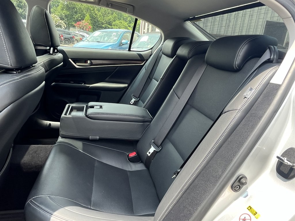 2013 Lexus GS - $11,995
