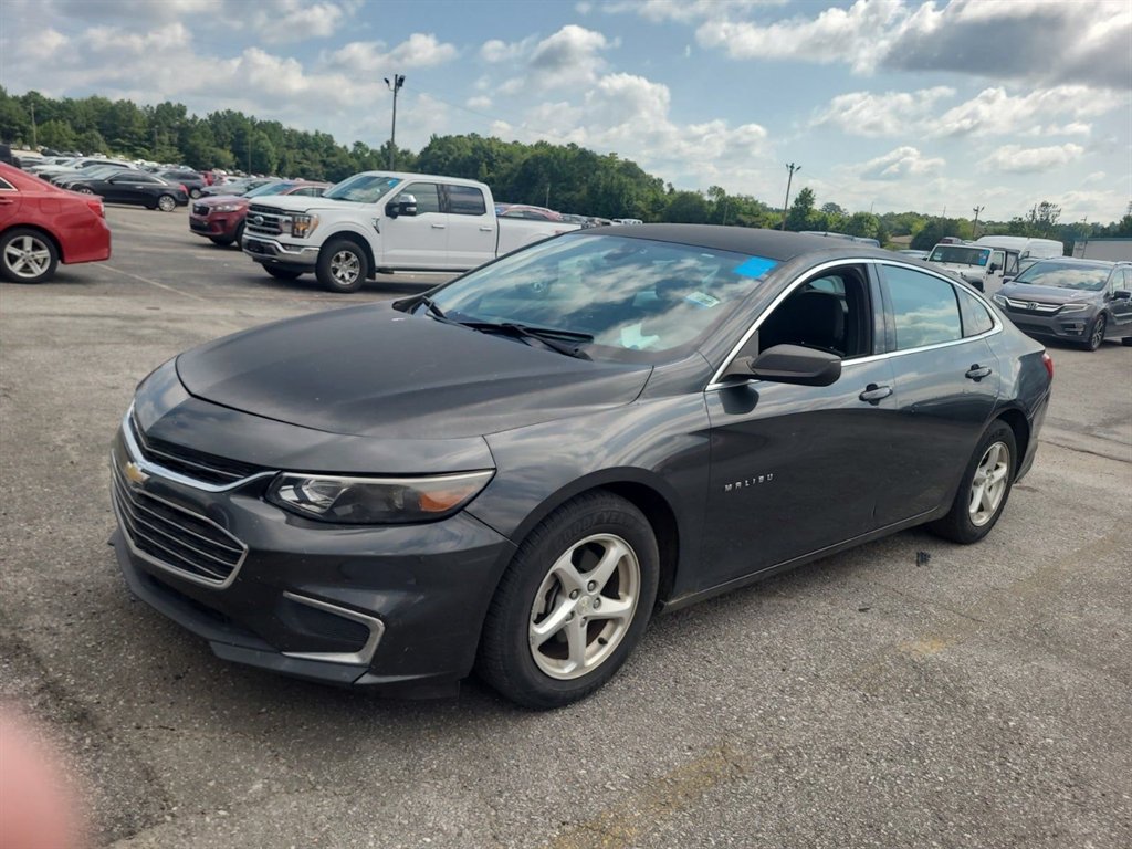 2017 Chevrolet Malibu - $8,995